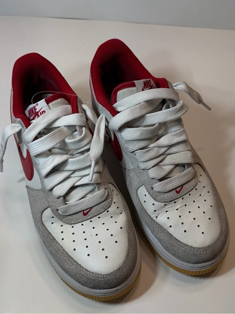 Nike Air Force 1 ’07 LV8 Summit White Varsity Red Gum IB6388-101 Mens 8 2025